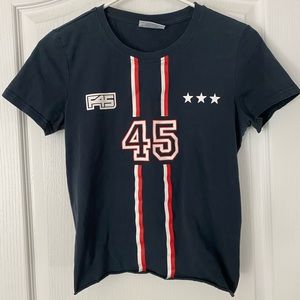 F45 short sleeve.